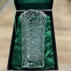 BOHEMIA CRYSTAL 花瓶　フラワーベース新品