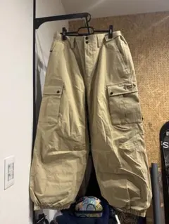 Item thumbnail for item e260f7c8-0f95-41bc-9dd4-f6bf5d06e52a