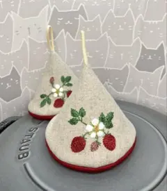 Item thumbnail for item bedb670f-926f-4e43-a490-b354d380cda1