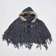 ♡グレイル♡ フード付きポンチョ　ファー　大人可愛い　ブラック　アクリル100%