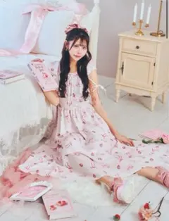 Re❤︎Amour ストロベリーフリルセットアップ ピンク - メルカリ
