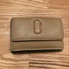 MARC JACOBS 三つ折り財布 ベージュのサムネイル