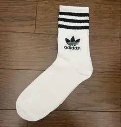 新品　アディダス　S(22-24cm)ソリッド　クルーソックス　白