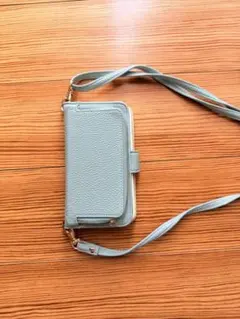 スマホケース 皮革製・ショルダーストラップ付き
