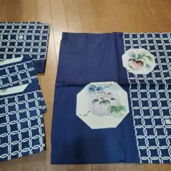 新品未使用　紺色 幾何学模様 花柄 座布団カバー 4枚セット　レトロ