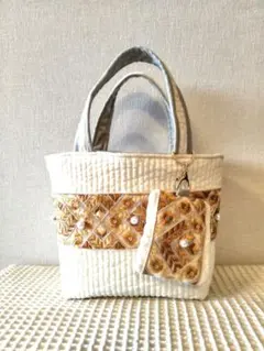 ★在庫一掃★最終お値引き　ヌビバッグ　トートバッグ　インド刺繍　ミニポーチ付★のサムネイル