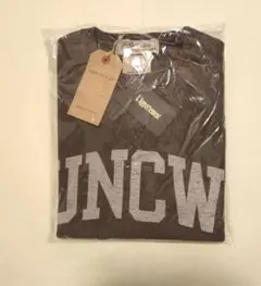 未使用☆アパルトモン　レミレリーフ　 ロゴ フード付きスウェット REMI RELIEF x L'Appartement レミレリーフ アパルトモン 別注 Sweat