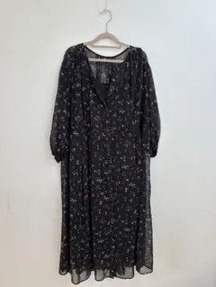 ⭐︎ 花柄 シフォン ロングワンピース ⭐︎