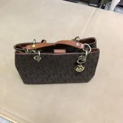 Item thumbnail for item 1af18389-d5b3-4781-85b6-3770e085af76