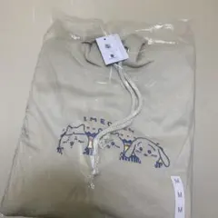 ちいかわ GU パーカー