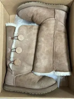 UGG ロングムートンブーツ キャメル ブラウン 24.0cmのサムネイル