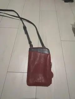 スマホ ショルダーバッグ 赤