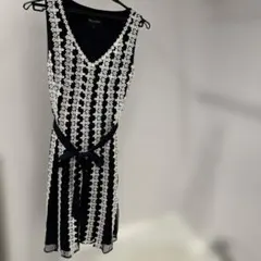 Phase Eight 新品 ノースリーブ ひざ丈ワンピース ネイビー Sサイズのサムネイル