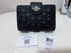 【新品・正規品】コーチ 2つ折り財布