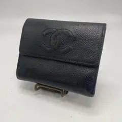 シャネル　CHANEL 三つ折り財布　ブラック　キャビアスキン