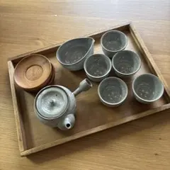 急須と茶碗セット 花模様