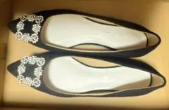 【新品未使用品】ビジュー付き黒ポインテッドトゥパンプス LL