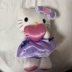 ハローキティ ぬいぐるみ ハート付き