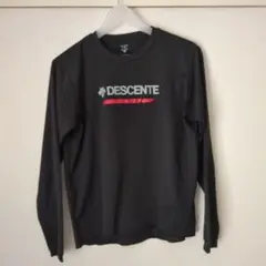DESCENTE ブラック 長袖カットソーのサムネイル