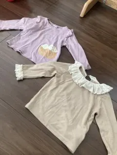 薄紫色アイスクリームTシャツとベージュフリルTシャツセット