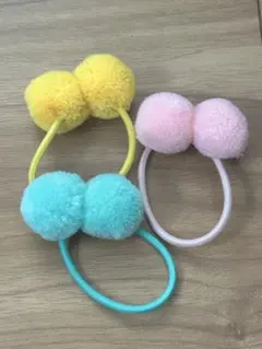 ポンポン付きヘアゴム3個セット