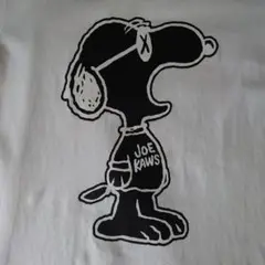 【美品】ユニクロ カウズ スヌーピー Tシャツ M