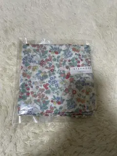 INTERMODE 花柄 ハンカチ