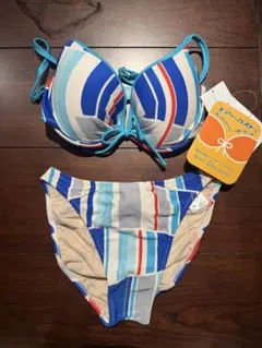 セパレート水着 9M 青・赤・白ストライプ