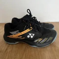 ヨネックス バドミントンシューズ パワークッションカスケードアクセルワイド