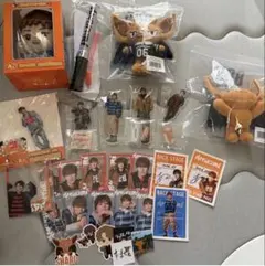2026年最新】コムドットグッズの人気アイテム - メルカリ