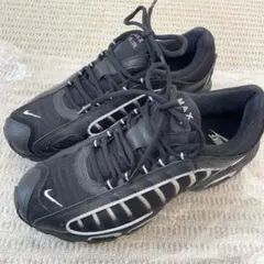 Item thumbnail for item 346080c6-cffe-4d6c-8943-d31ef801d994