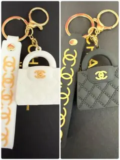 CHANEL ミニバッグ型キーホルダー 2色セット
