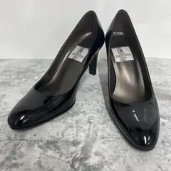 黒　23cm ZUCCOTTO ブラック ハイヒール エナメル　プレーントゥ