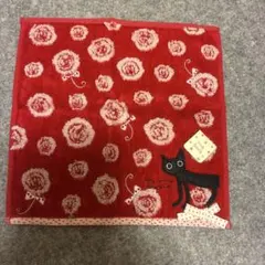 花柄と黒猫のタオルハンカチ　　新品未使用