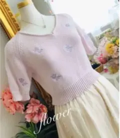 エブリン♡ 大人可愛いお花刺繍ビジュー付ニット♡ピンクパープル系♡