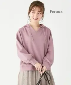 Feroux フェルゥ バックスリットポンチ パーカ アンティークローズ