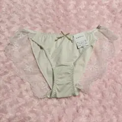 アンフィ ショーツ