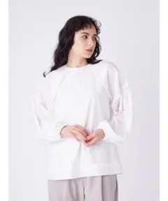 【タグ付き新品】ミラオーウェン　タックデザインラグランスリーブブラウス