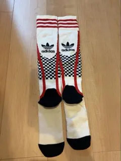 adidas トレフォイル チェッカーフラッグ ソックス