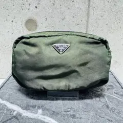 K*h様 PRADA ナイロンポーチ カーキ 三角プレート コスメポーチ 小物入