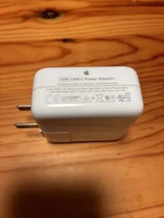 Apple純正30W USB-C Power Adapter