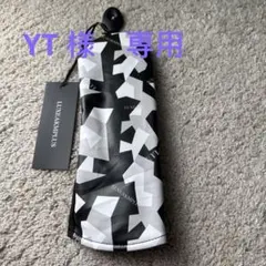 ★新品タグ付き　ＦＷカバー　迷彩柄 LUXE AKM PLUS