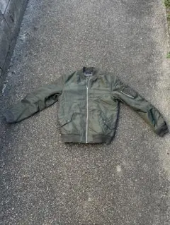 オリーブグリーン MA-1 フライトジャケット 値下げ可能