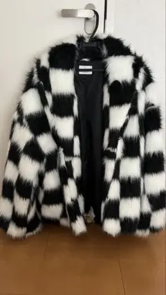 白黒チェック ファーコート