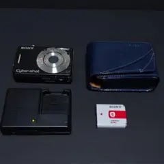 SONY Cyber-shot レトロデジカメ 充電器 SDカード 3枚付き SONY Cyber-shot レトロデジカメ 充電器 SDカード 3枚付き - メルカリ