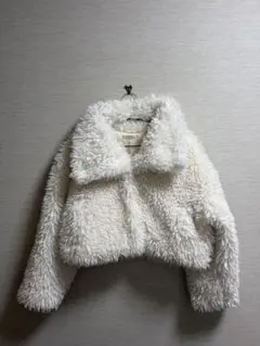 【美品】Emsexcite フェイクファー ショート丈コート / ホワイト