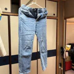 ライトブルー スリムフィットデニム