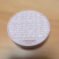 2024限定デザイン〉キャンメイク　イルミネイティングフィニッシュパウダー