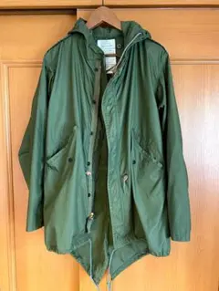 US ARMY EXTREME COLD WEATHER PARKA DKA63