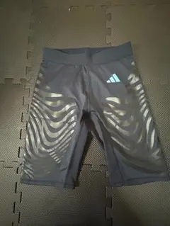 アディダス　ランニング　ハーフタイツ